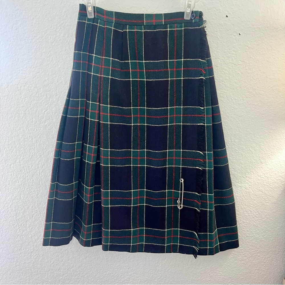 Wardrobe Maker Vintage Wool Plaid Skirt Pleated Wrap Skirt Size 8